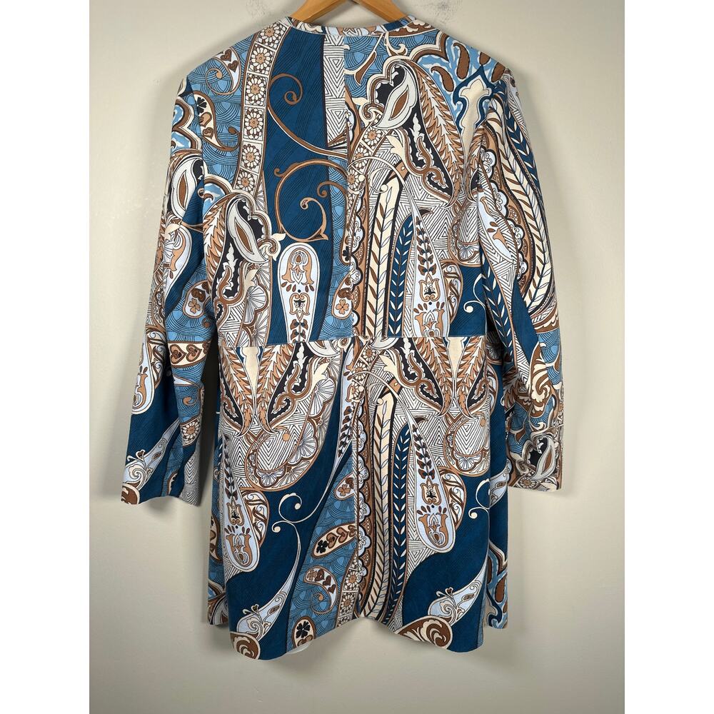 Chicos Baroque-Printed Cardigan Size 1 M Long Open Stretch Paisley Faux Suede - Picture 5 of 11